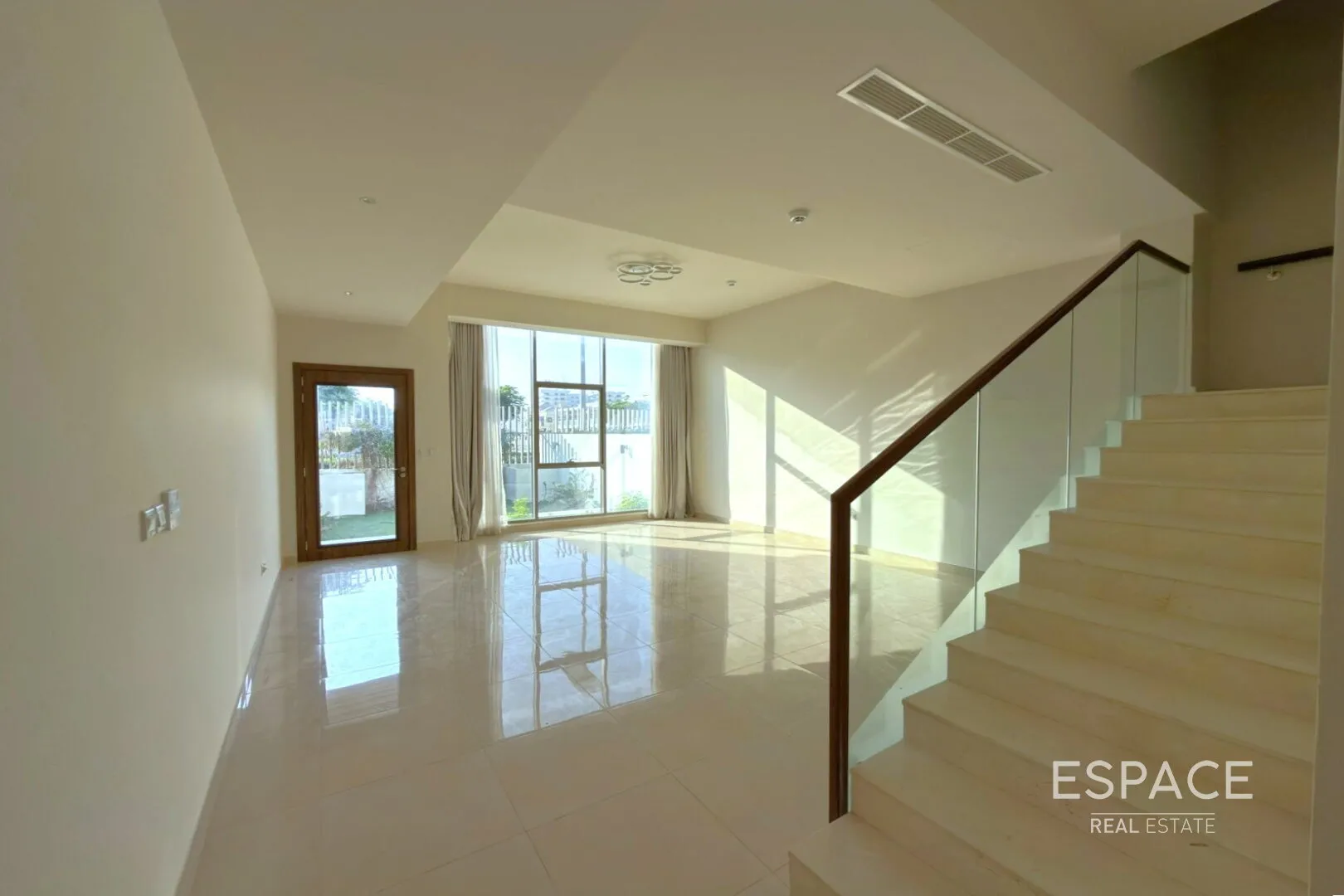 single static gallery