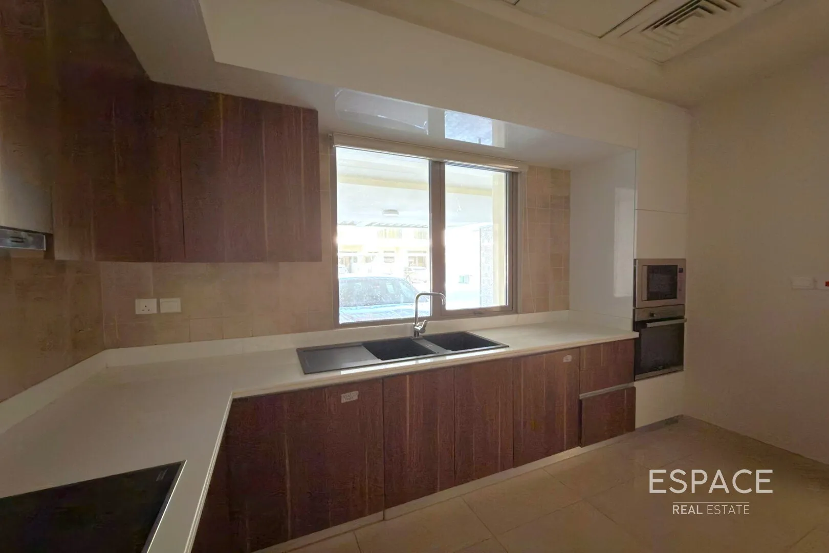 single static gallery