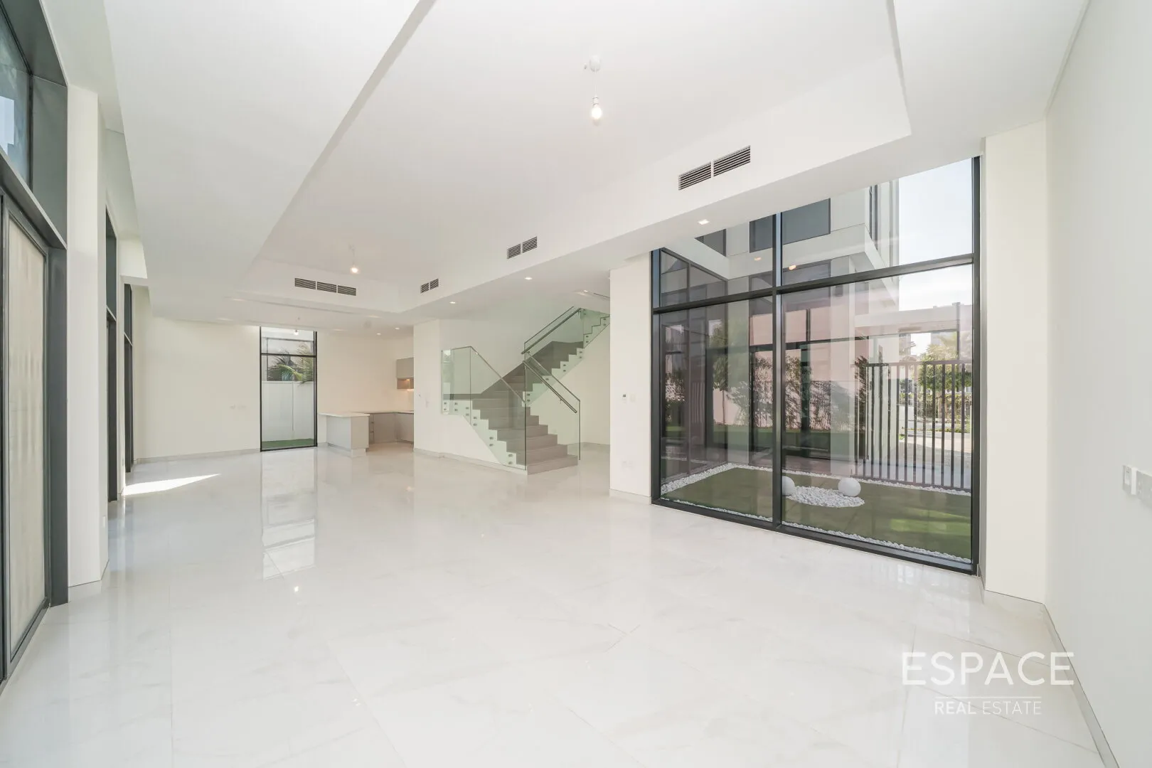 single static gallery