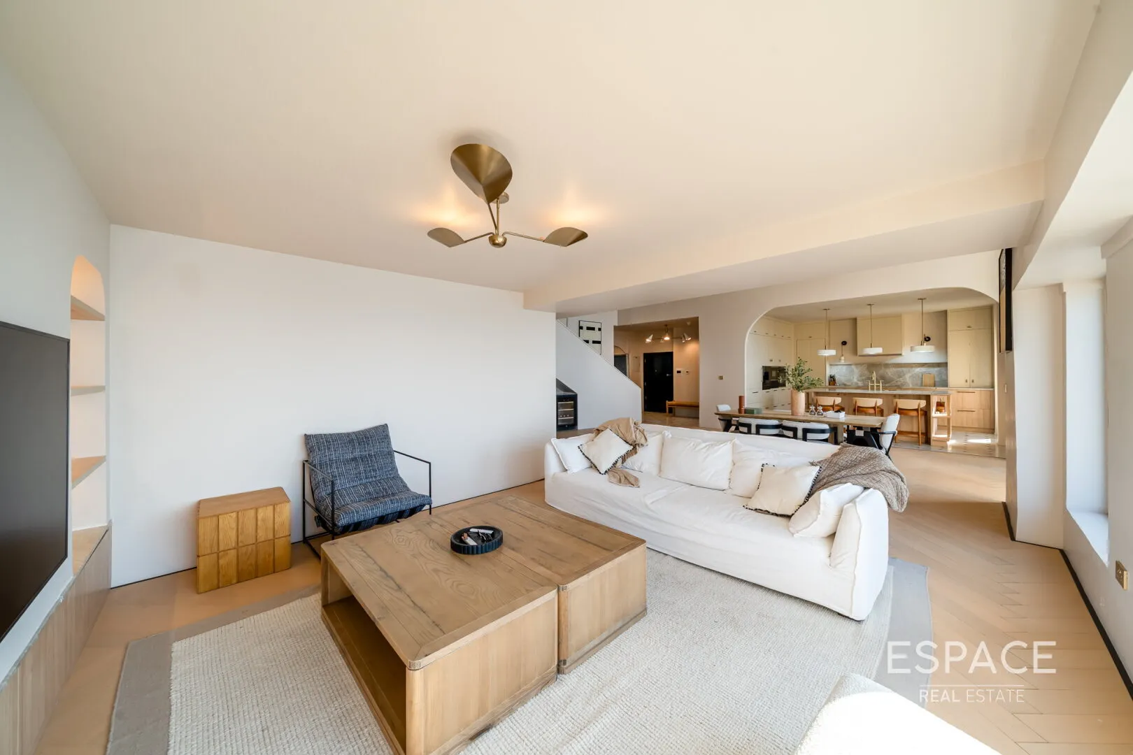 single static gallery