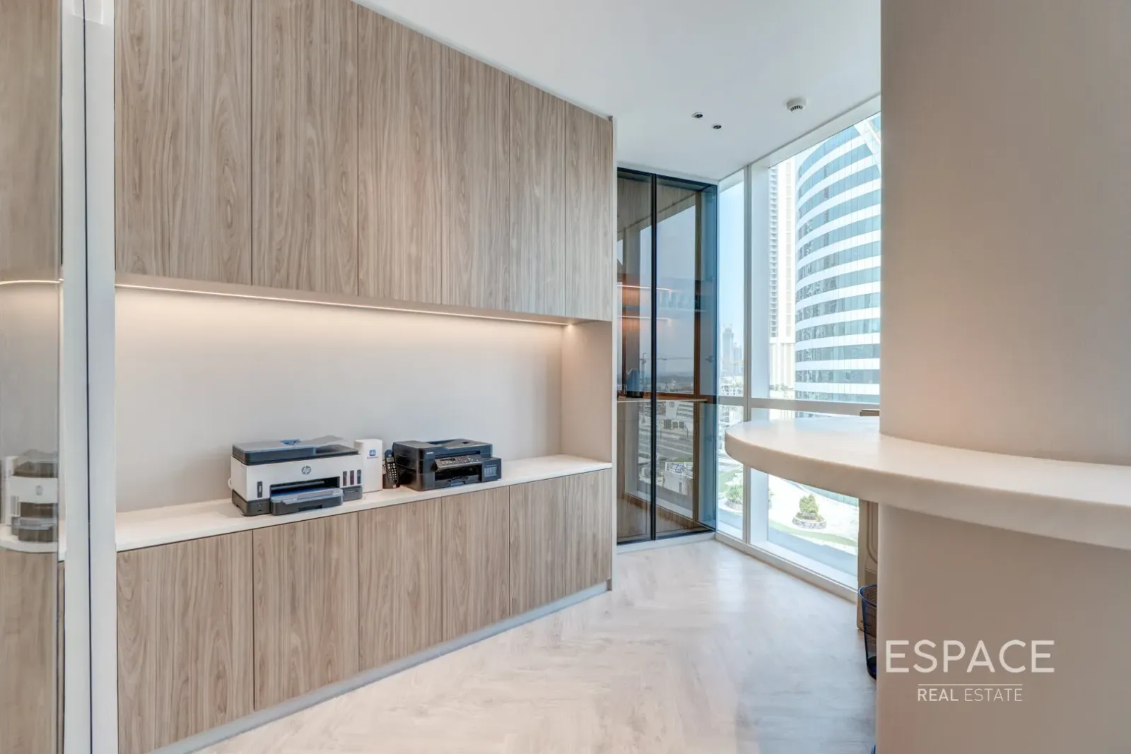 PropertiesGalleryCamera