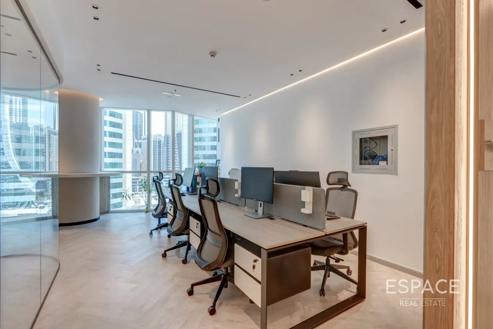PropertiesGalleryCamera