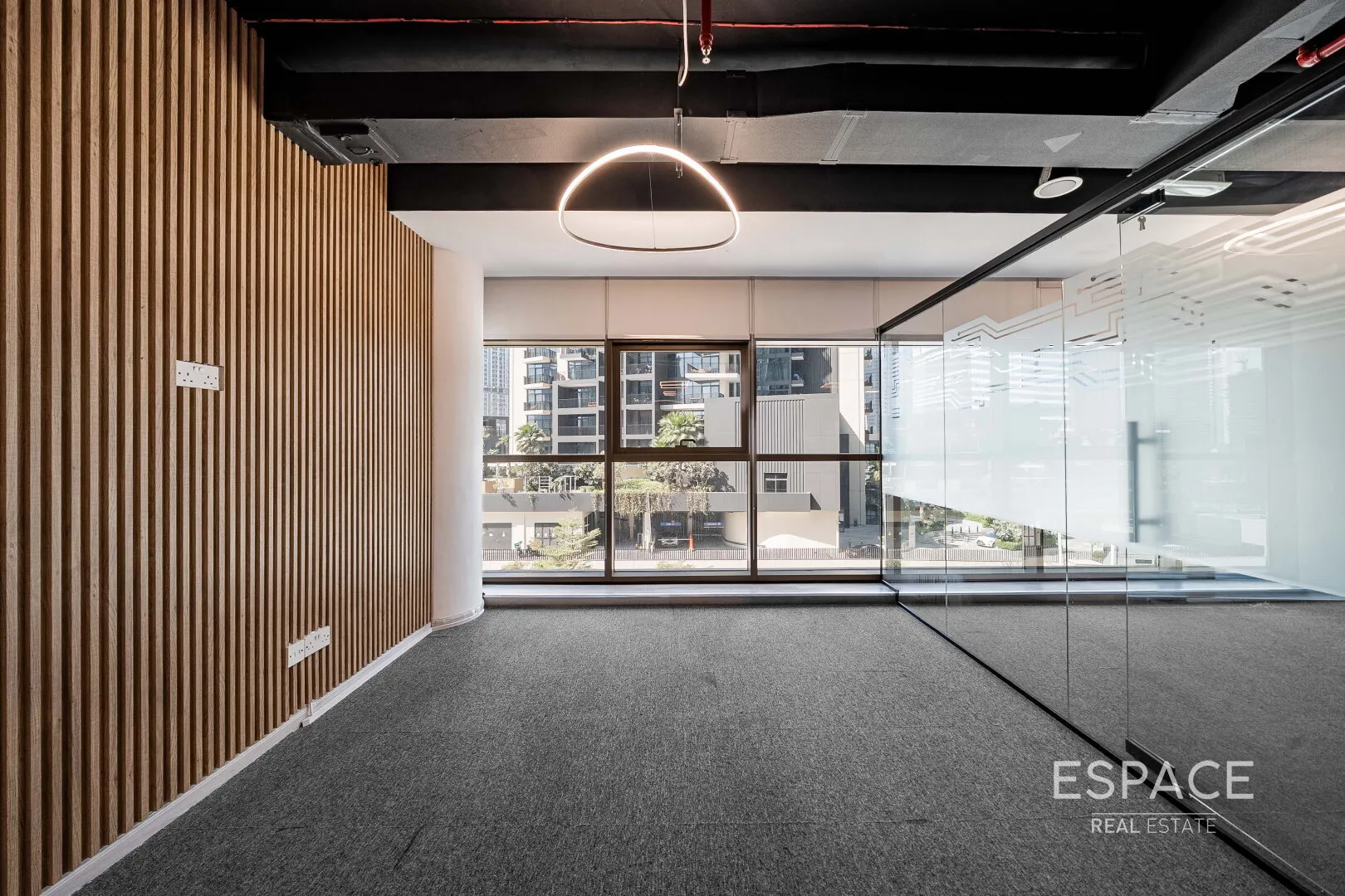 single static gallery