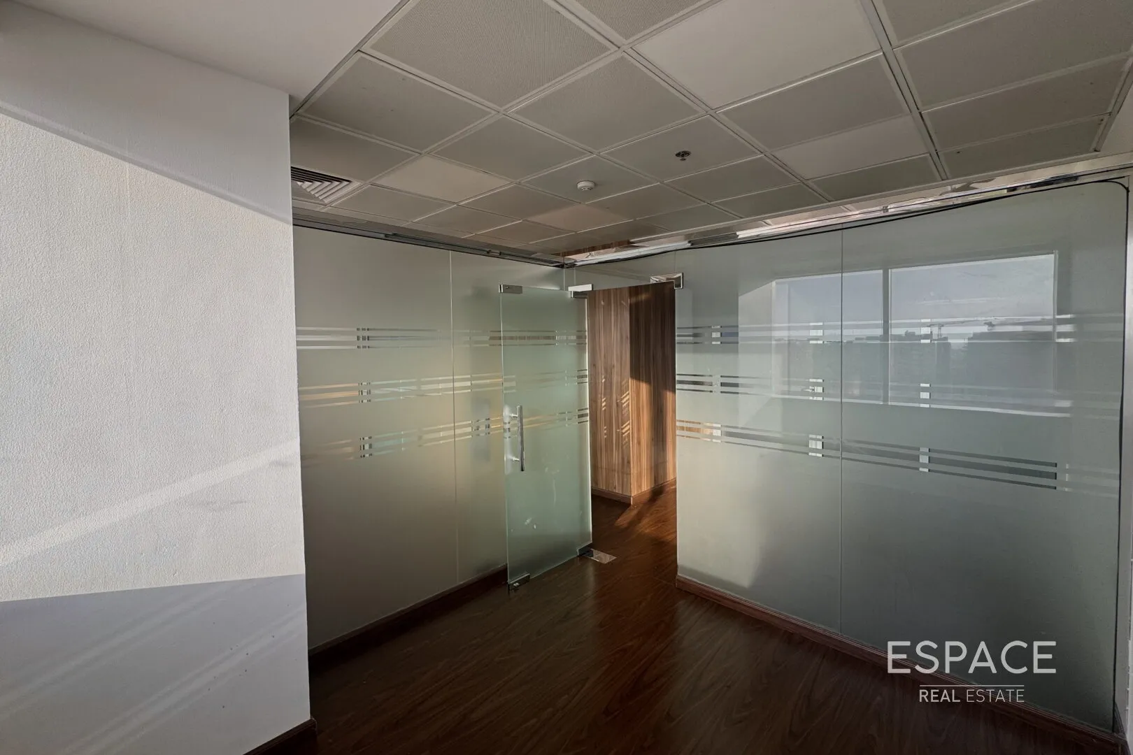 PropertiesGalleryCamera