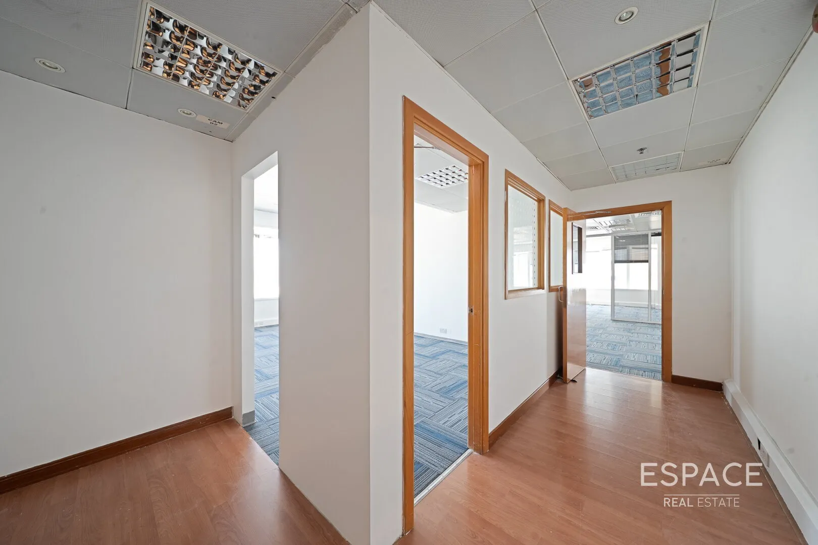 single static gallery