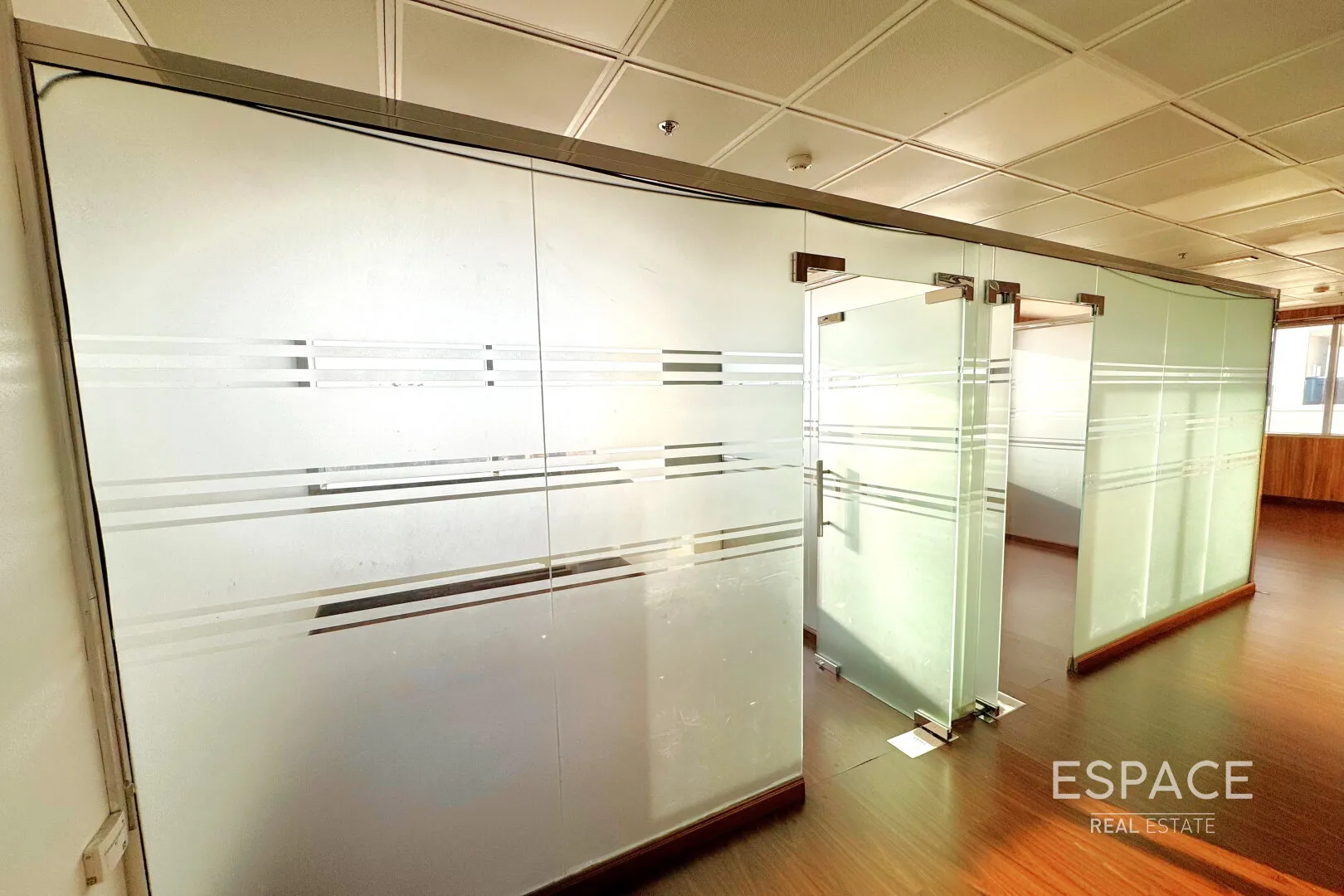 PropertiesGalleryCamera