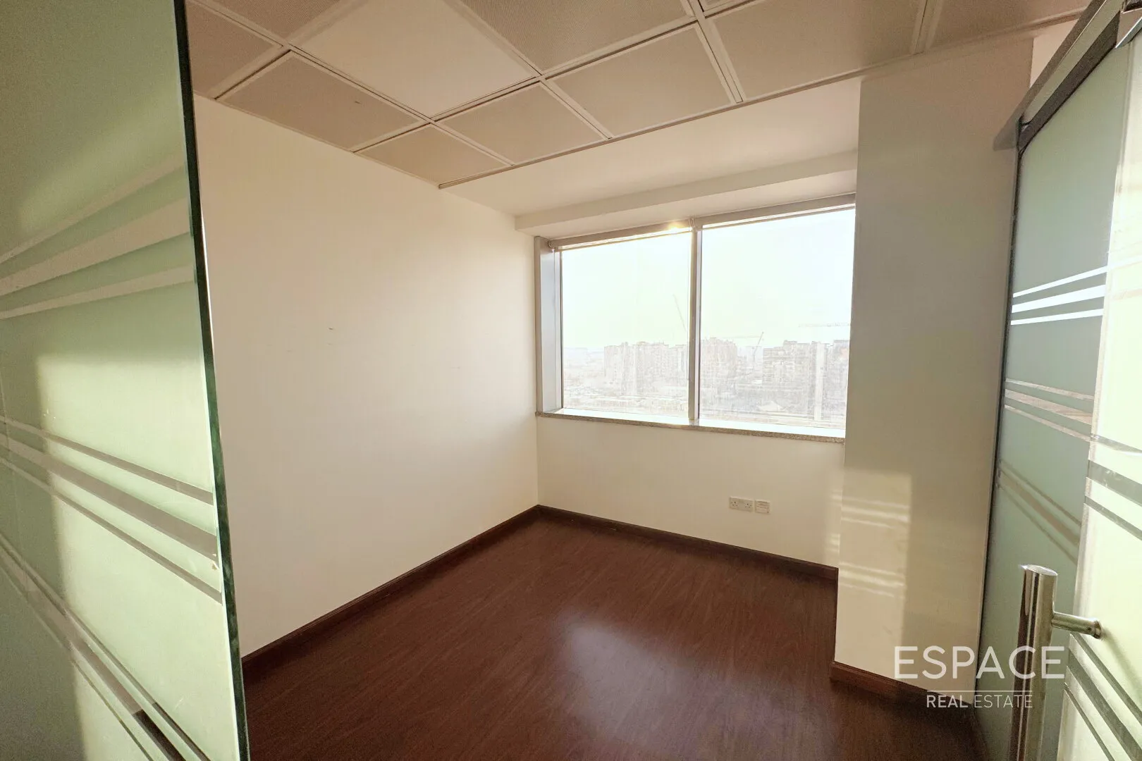 PropertiesGalleryCamera