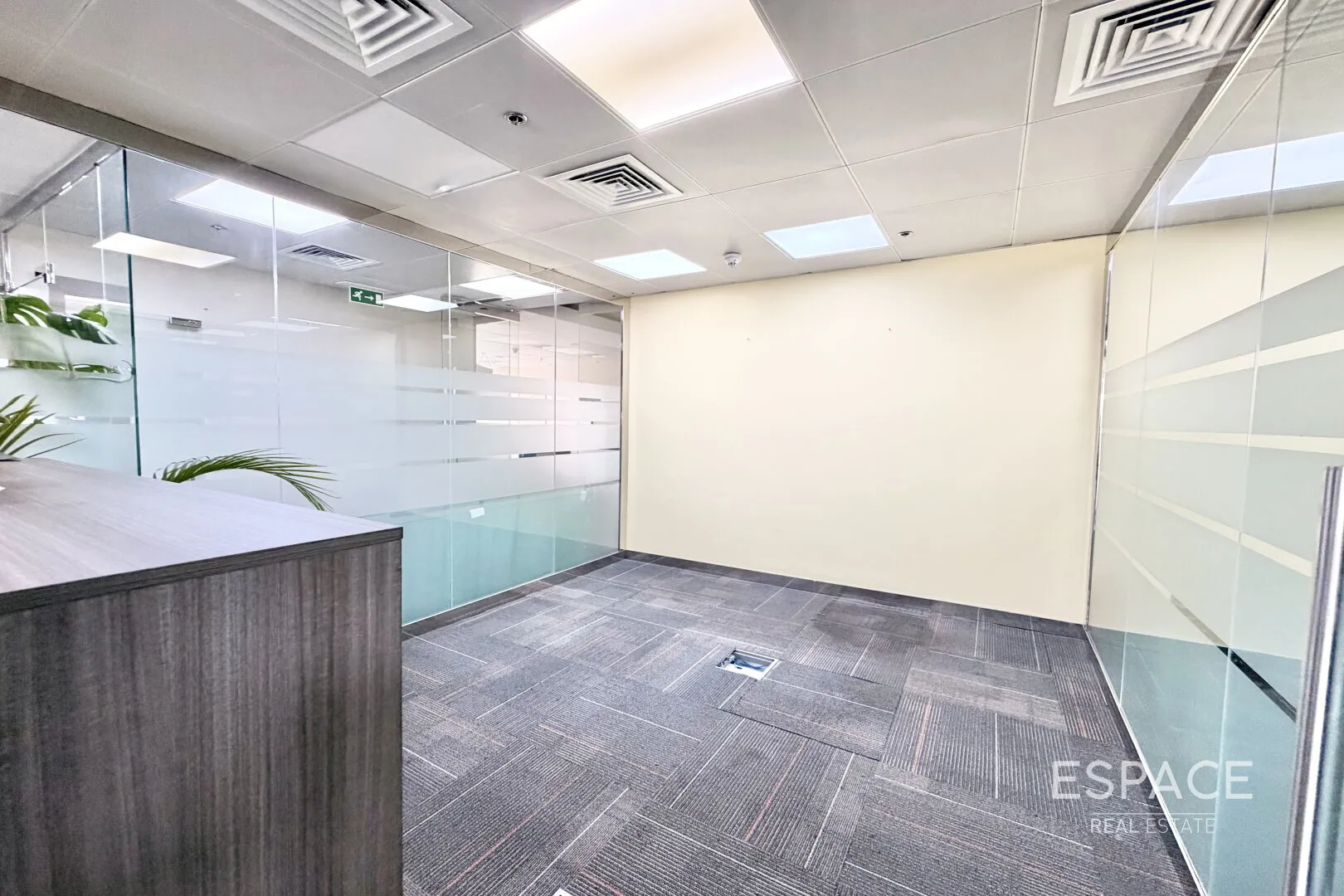 PropertiesGalleryCamera