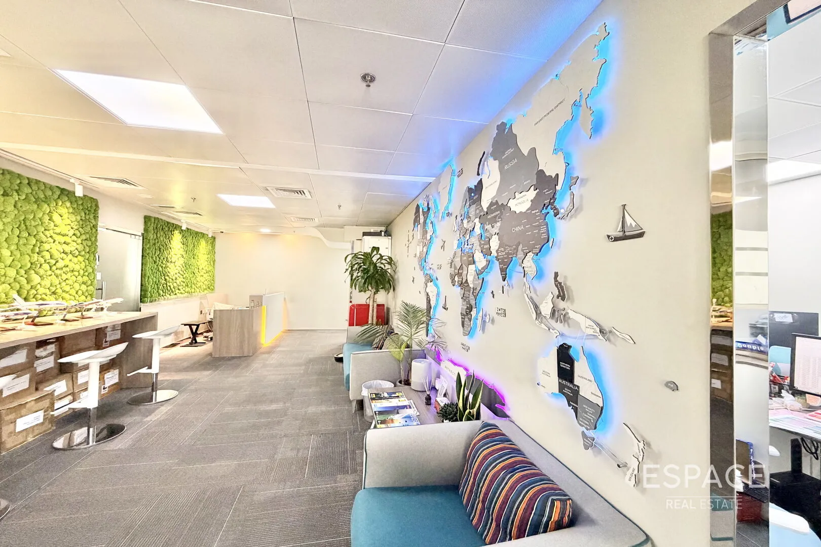 single static gallery