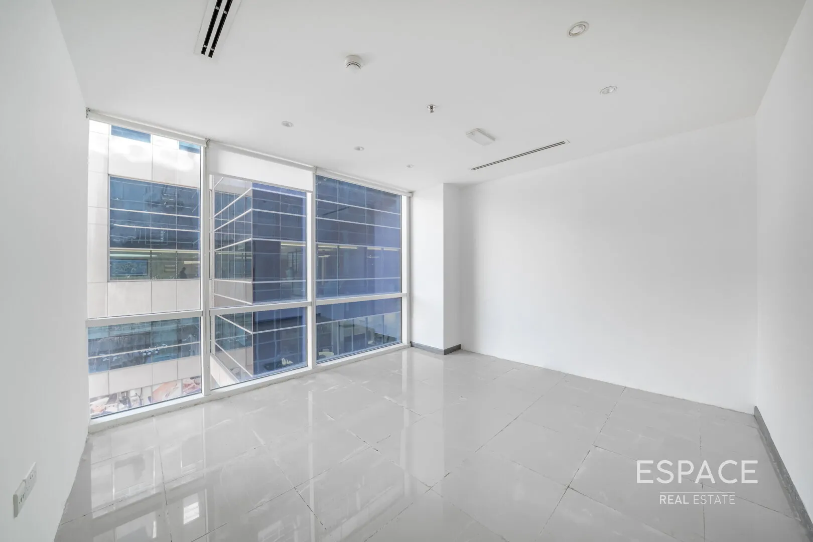 single static gallery