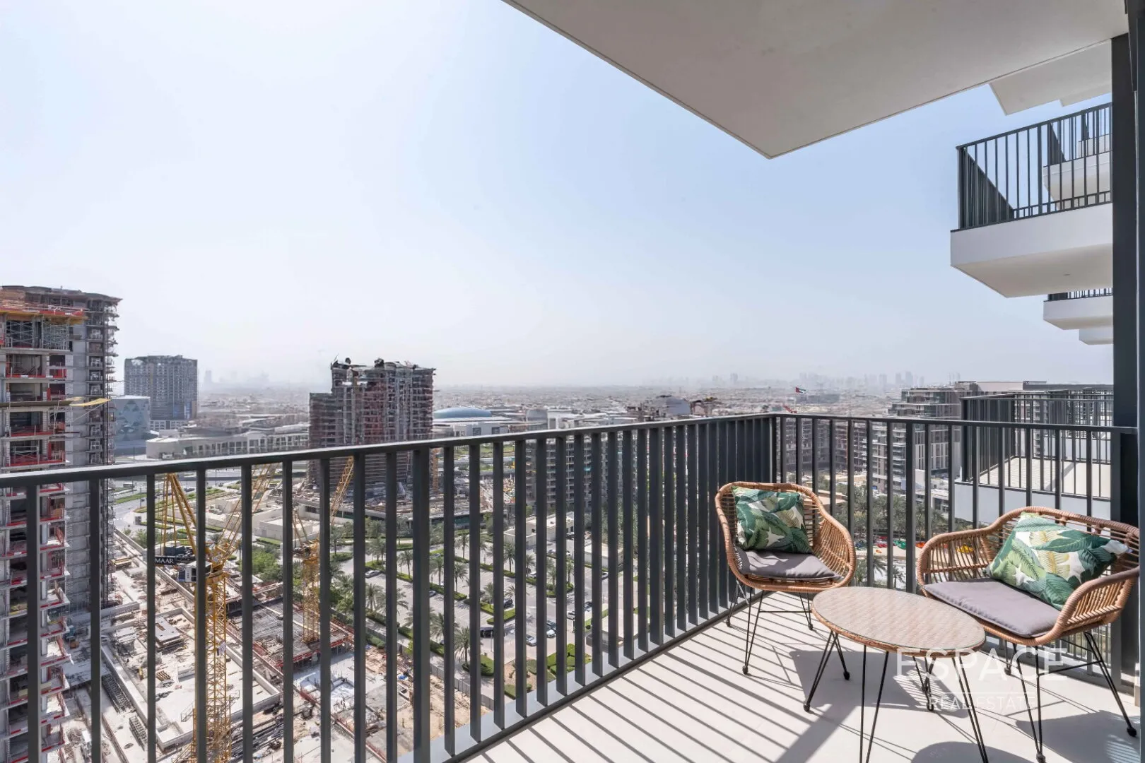 PropertiesGalleryCamera