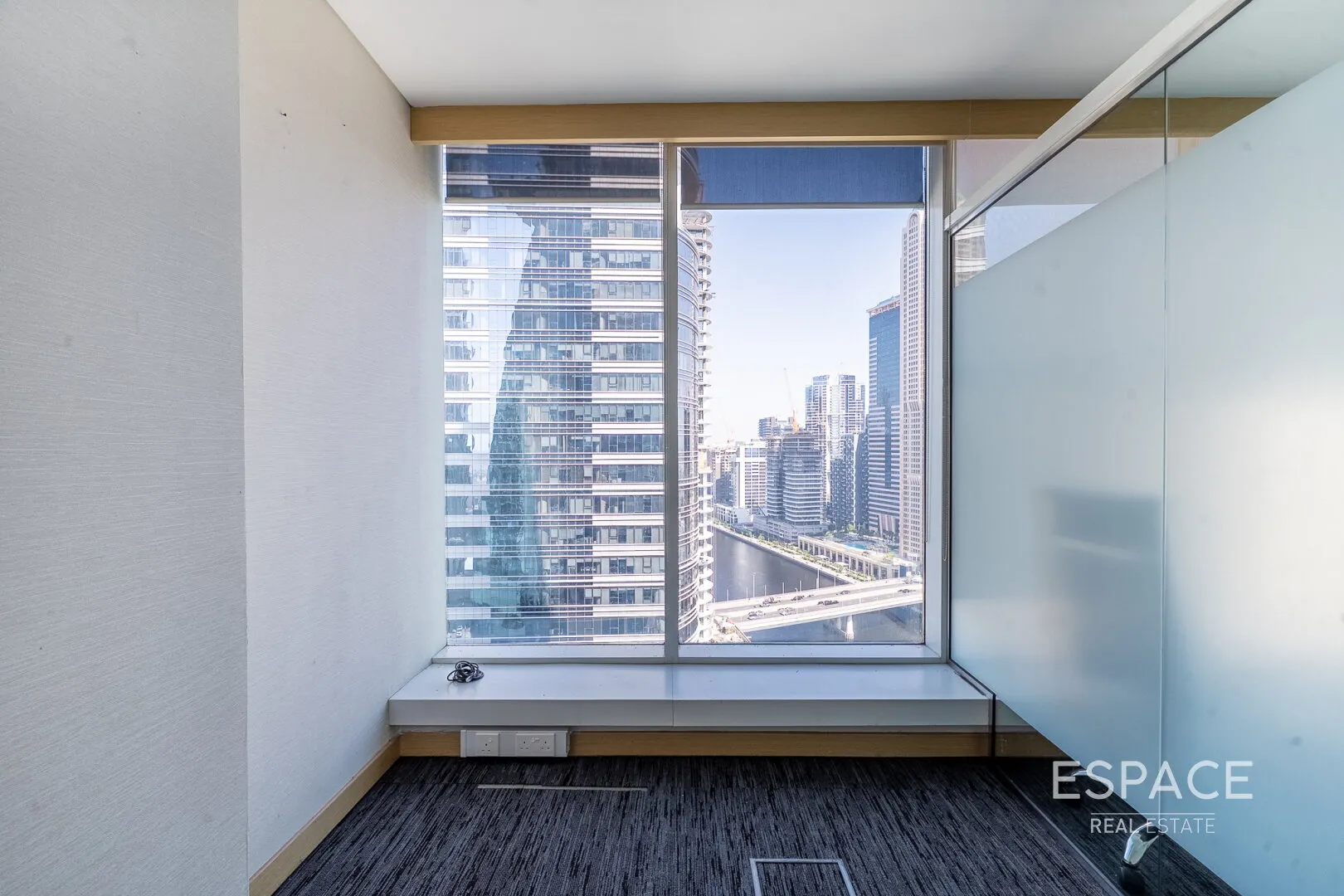 PropertiesGalleryCamera