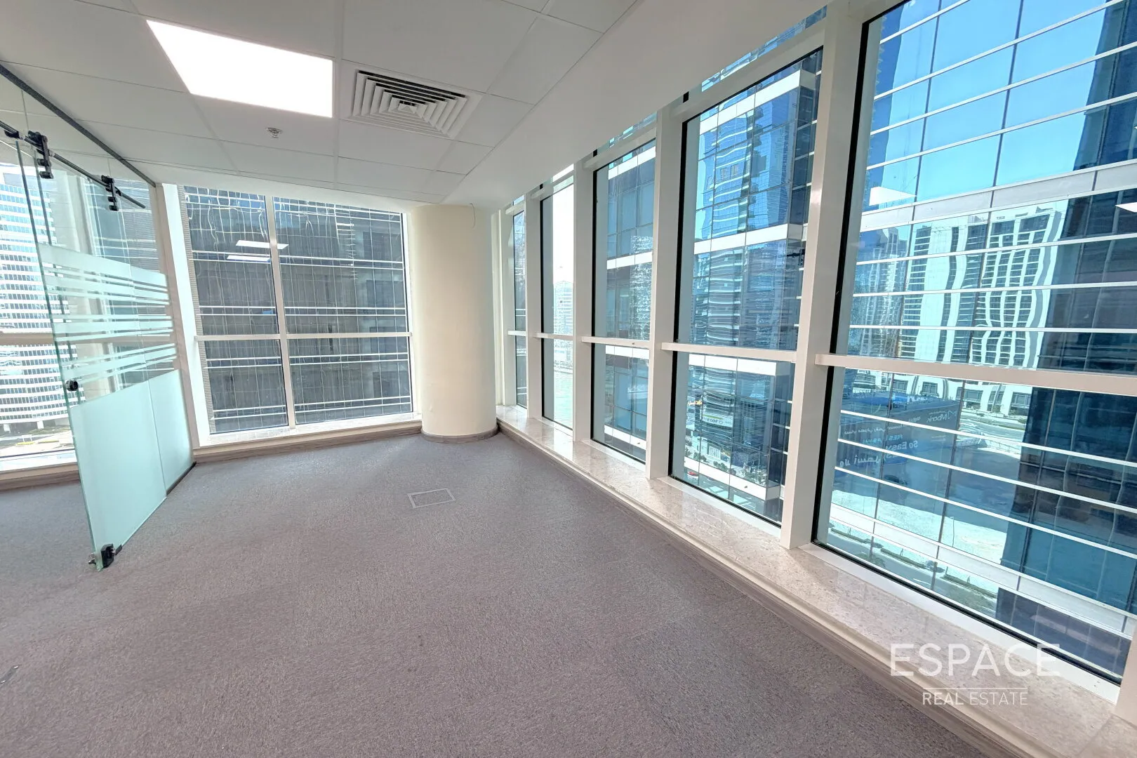 single static gallery