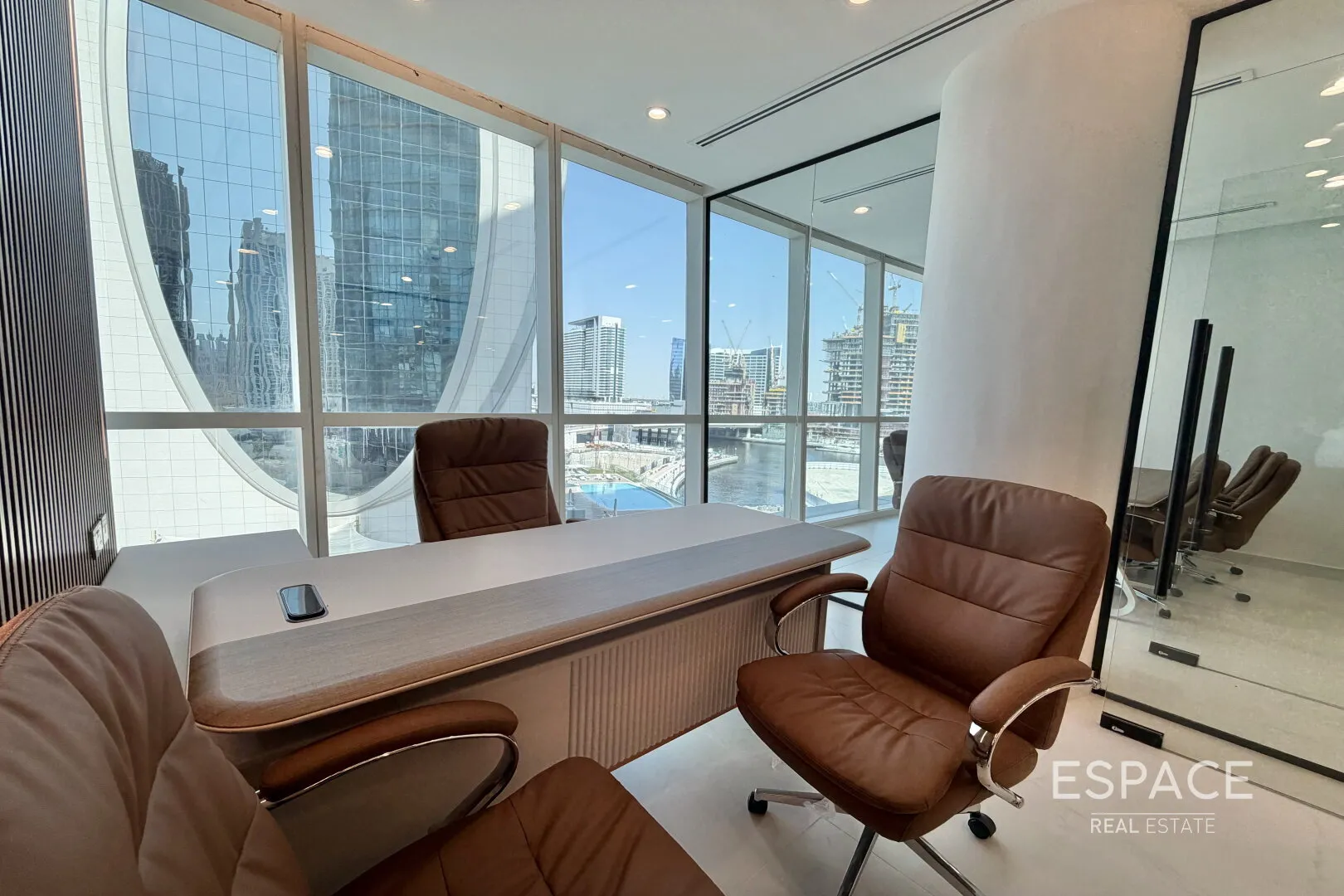 single static gallery