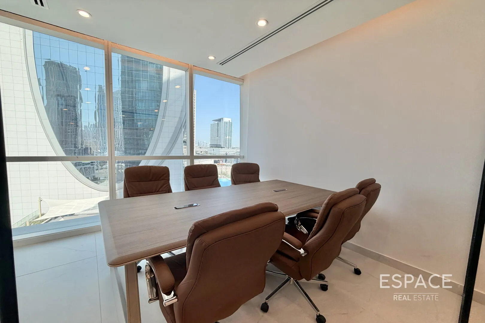 single static gallery