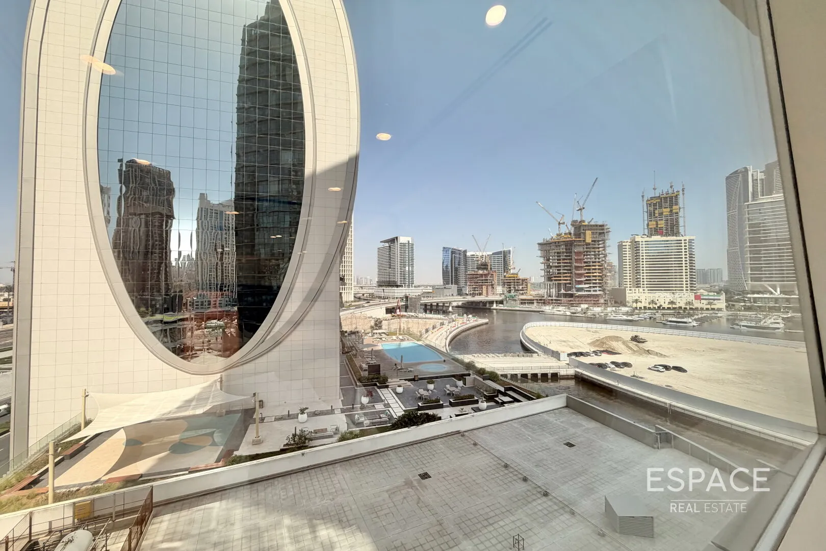 PropertiesGalleryCamera