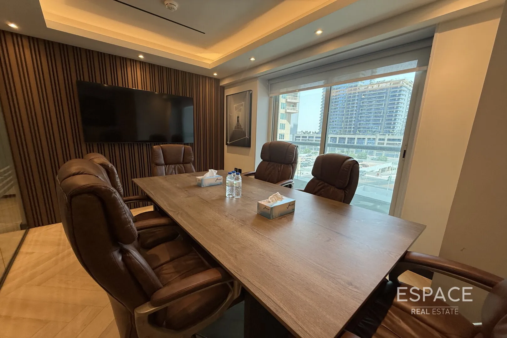 single static gallery