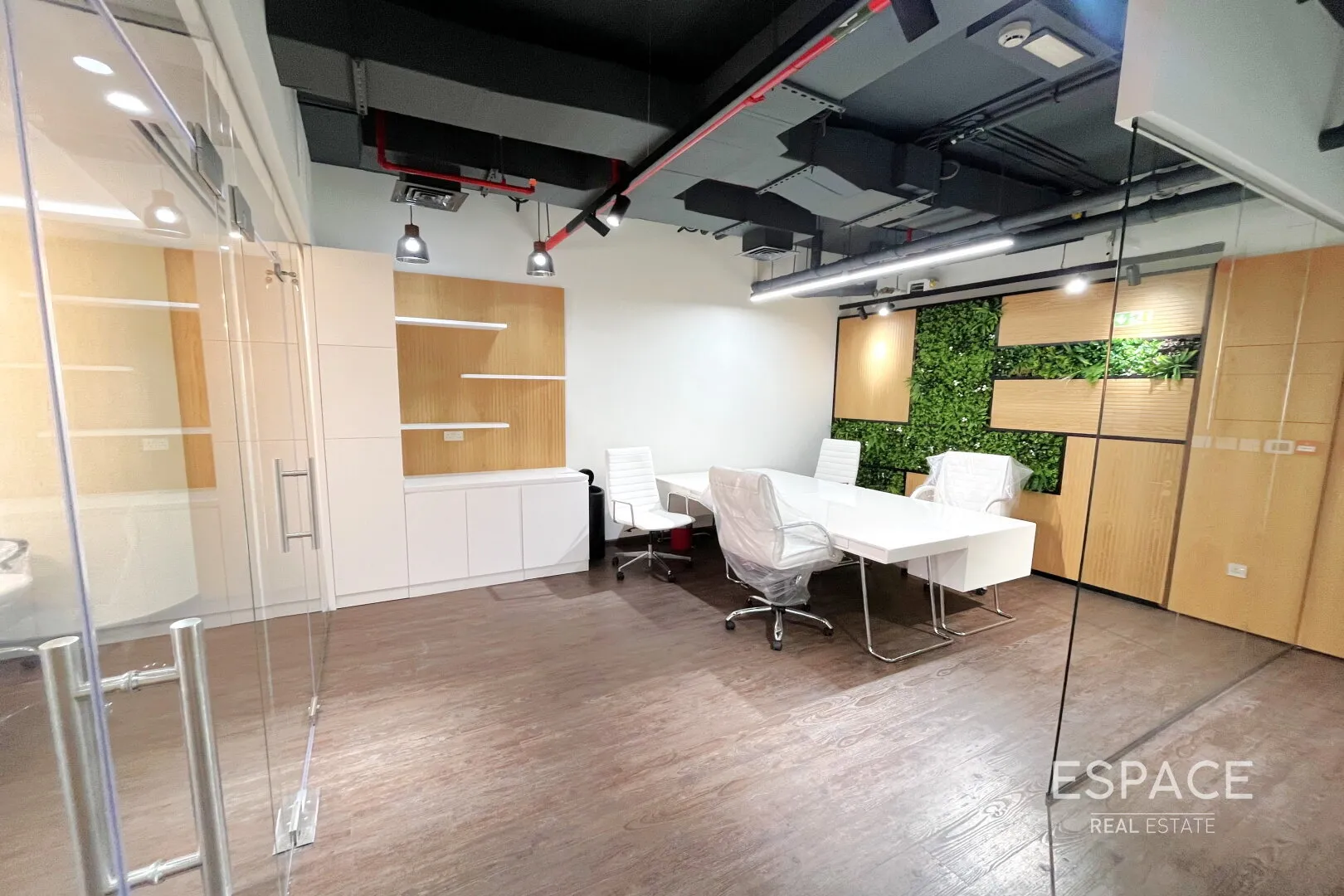 PropertiesGalleryCamera