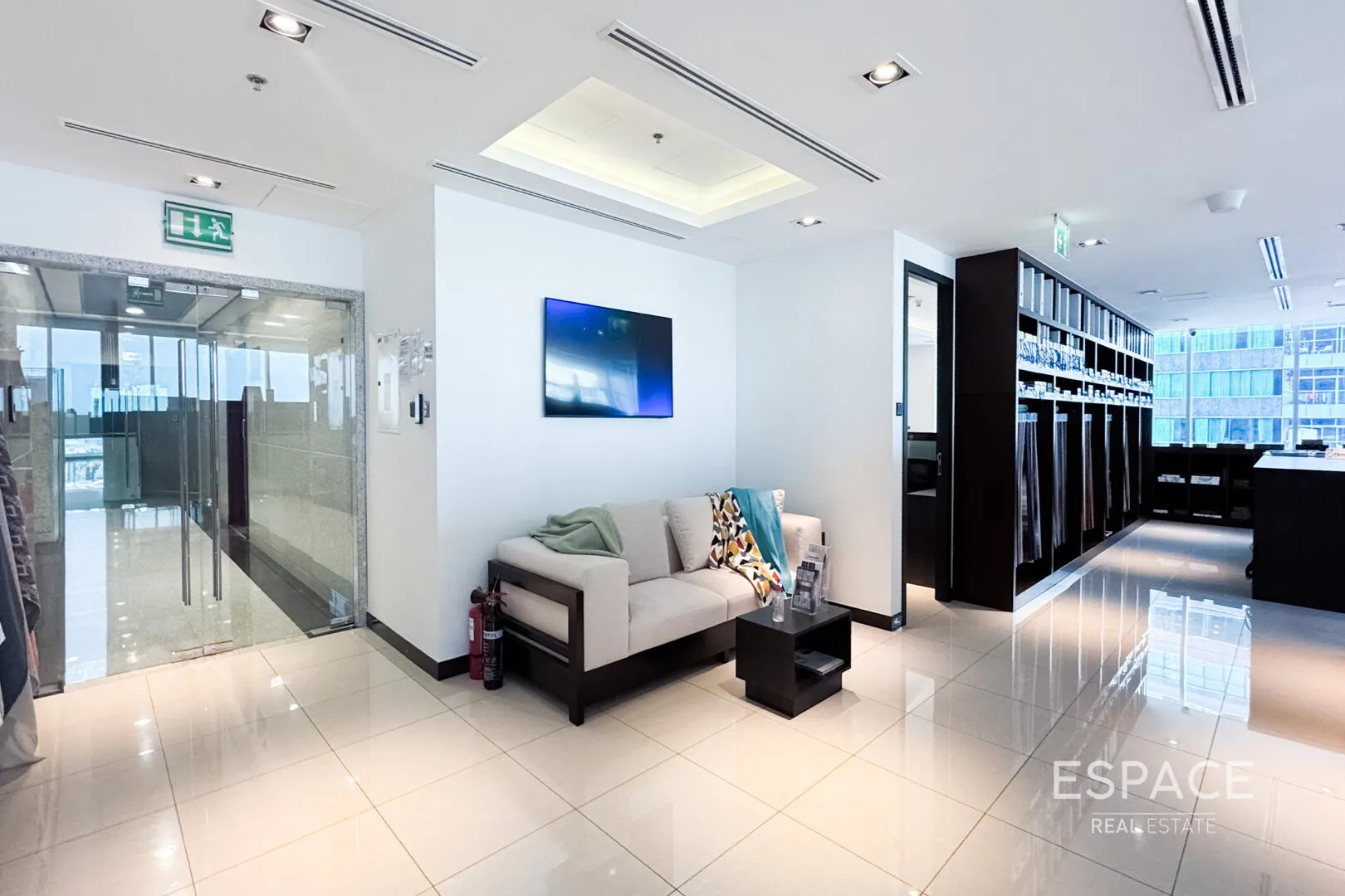 single static gallery