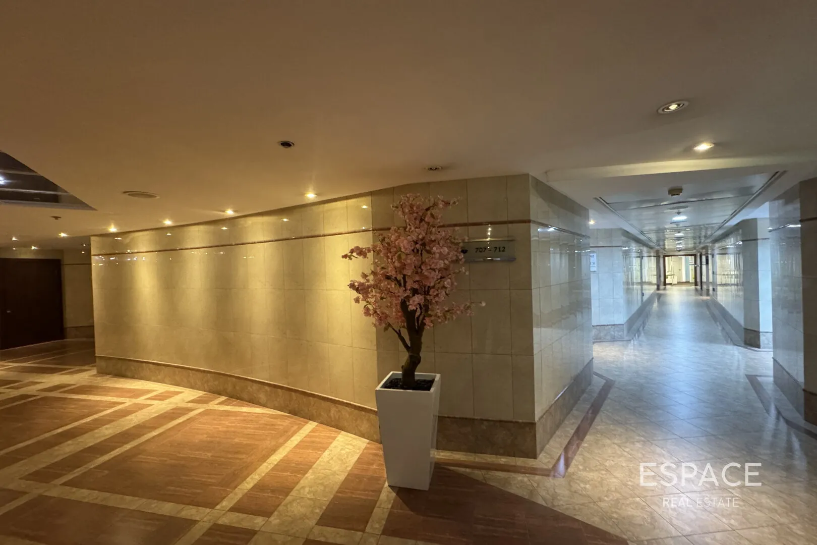 PropertiesGalleryCamera