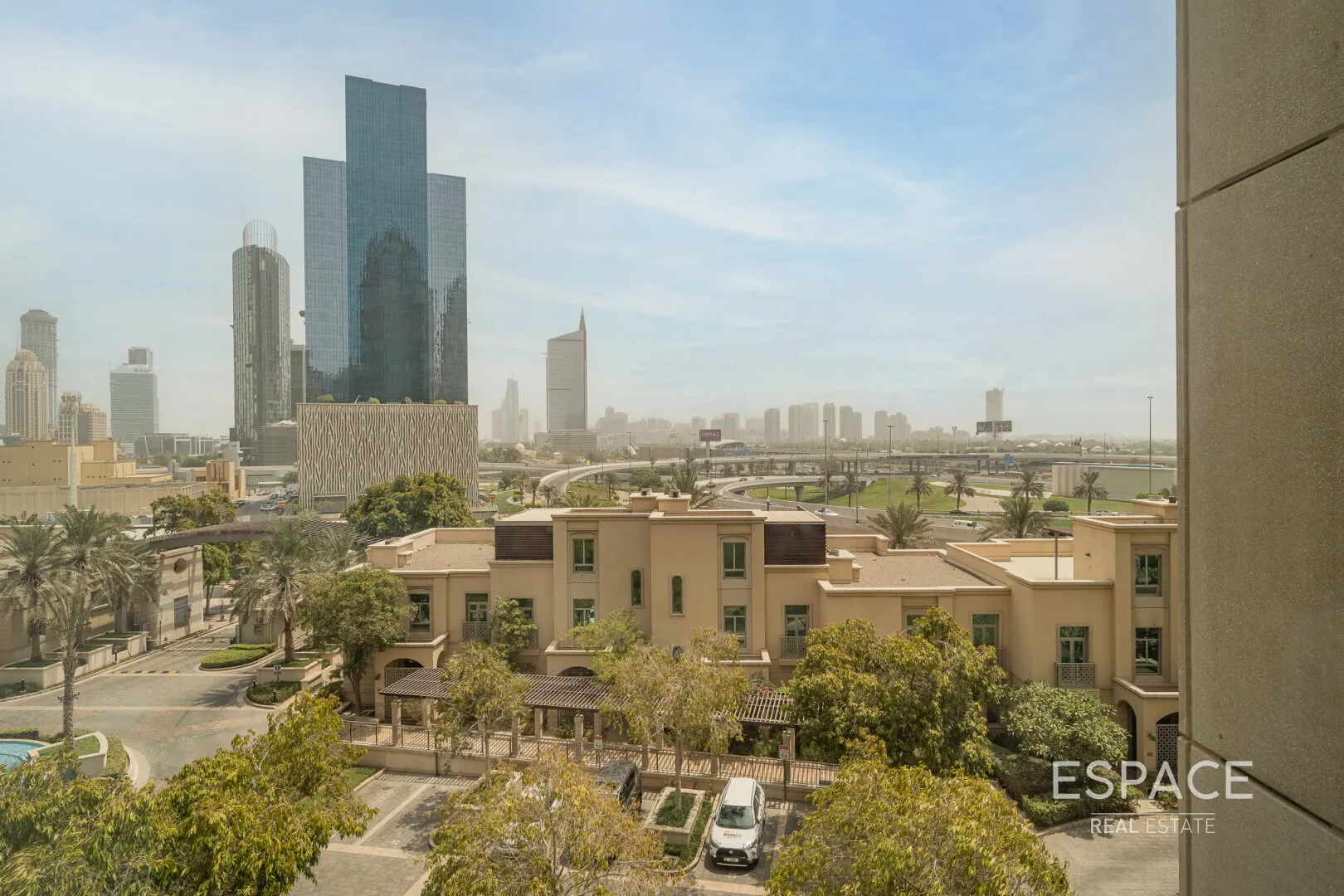 PropertiesGalleryCamera