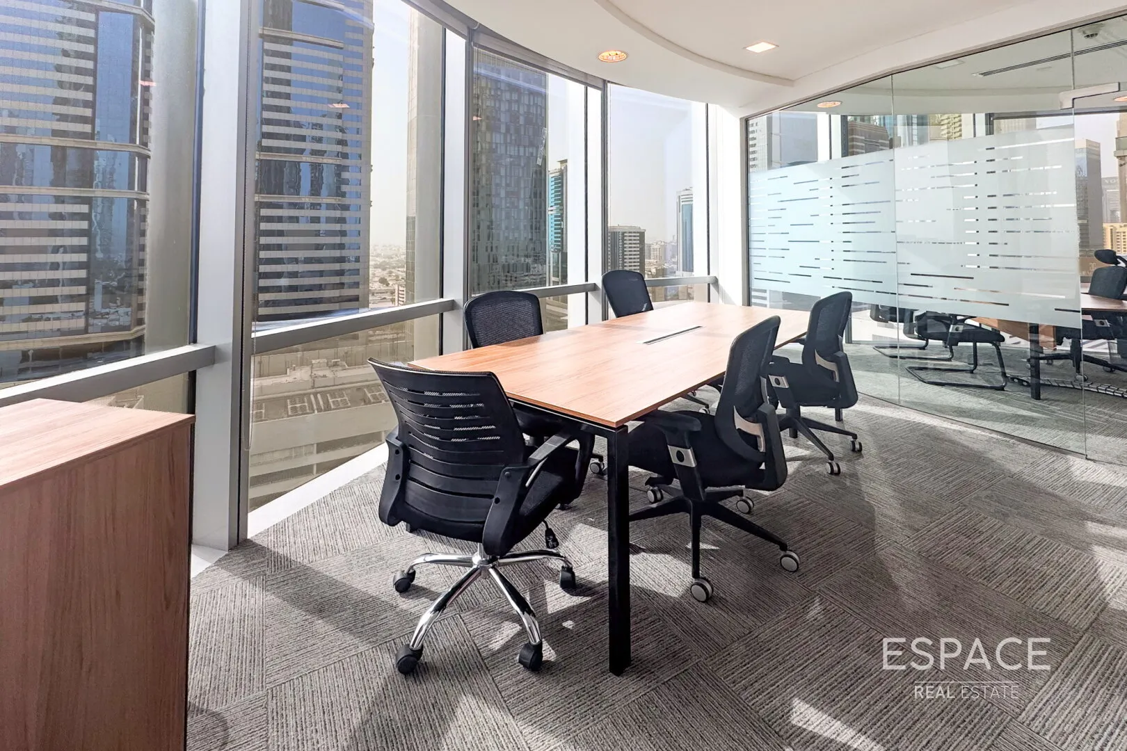 single static gallery