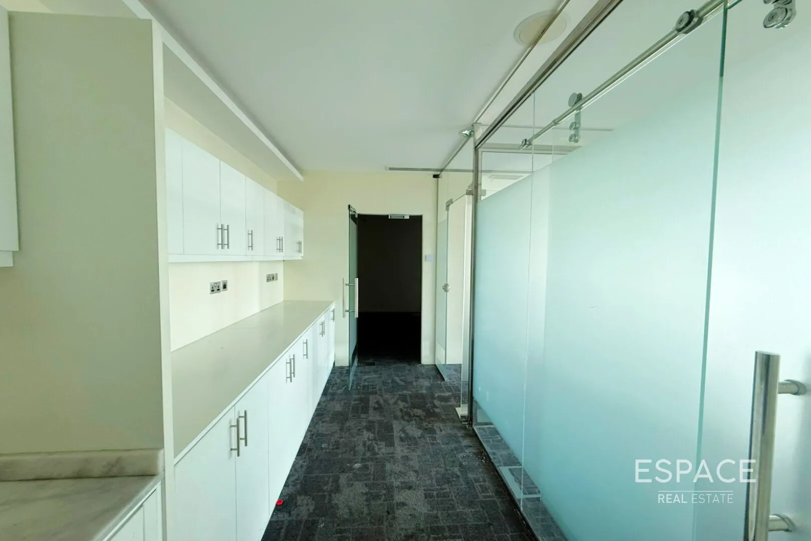 single static gallery