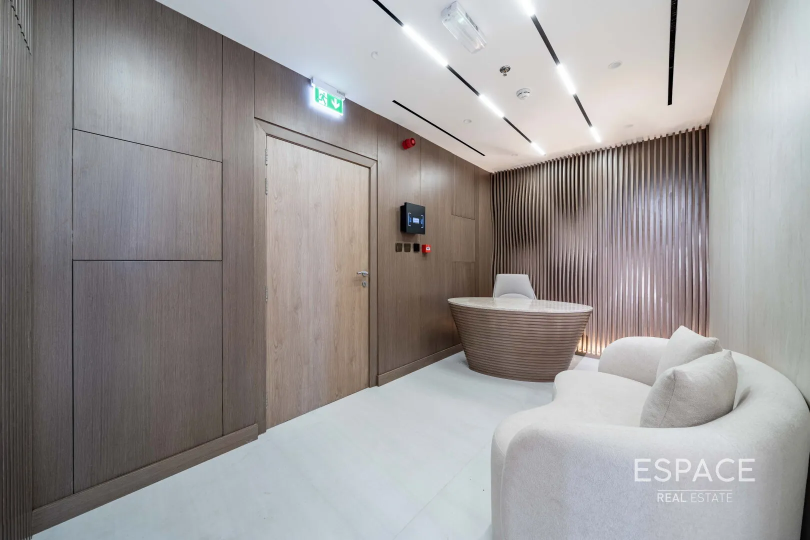 single static gallery