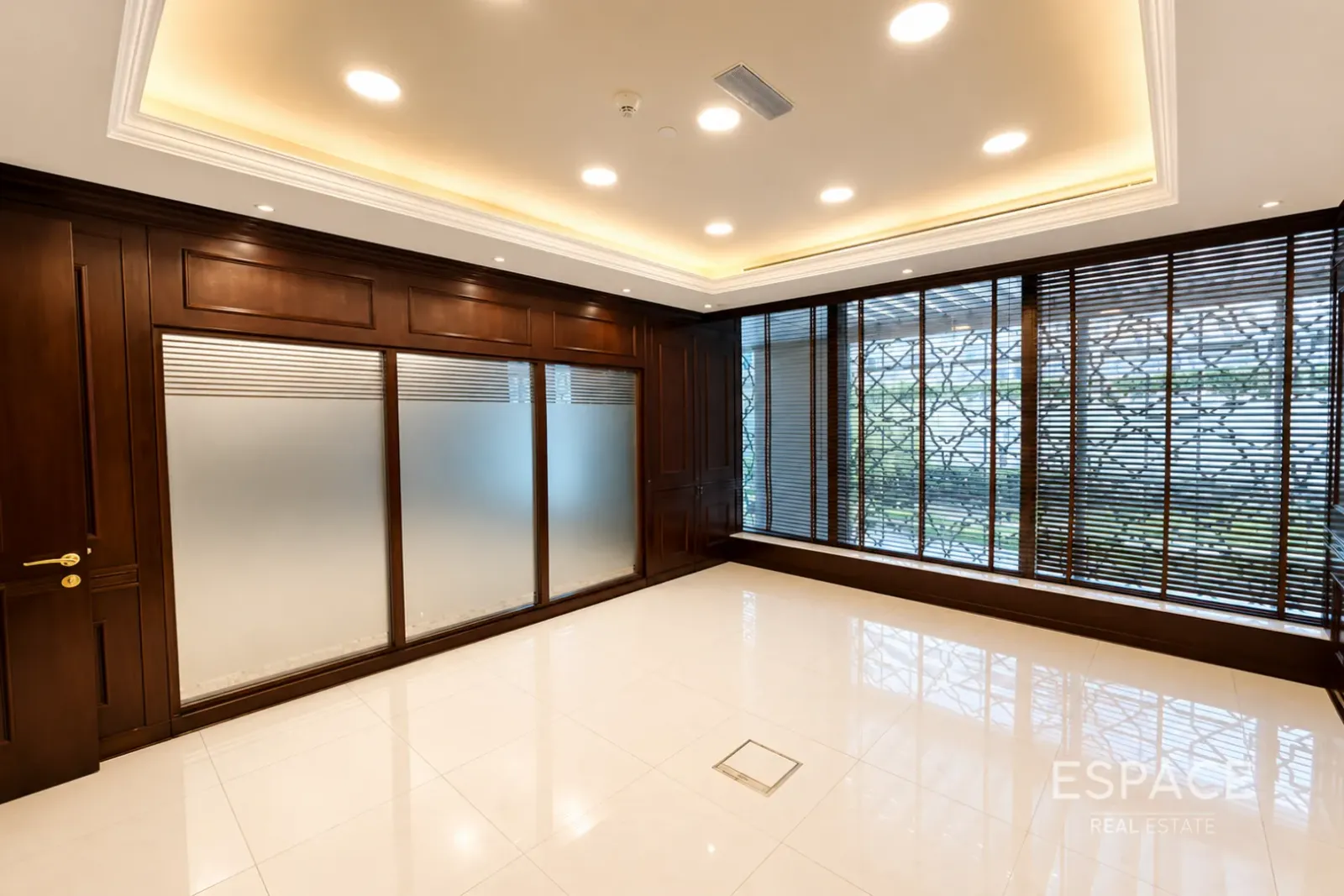 PropertiesGalleryCamera
