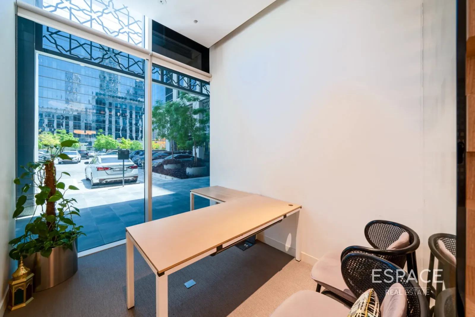 PropertiesGalleryCamera