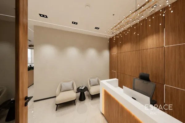 Marina Plaza, Dubai Marina, Dubai - Espace