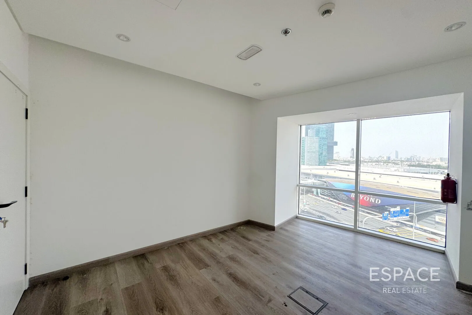 PropertiesGalleryCamera