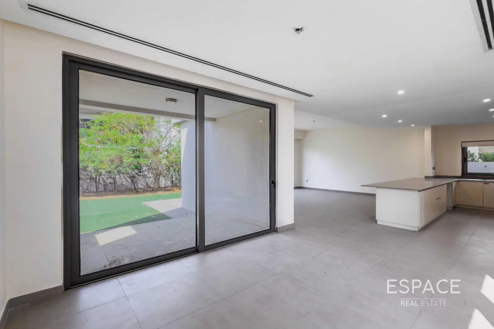 single static gallery