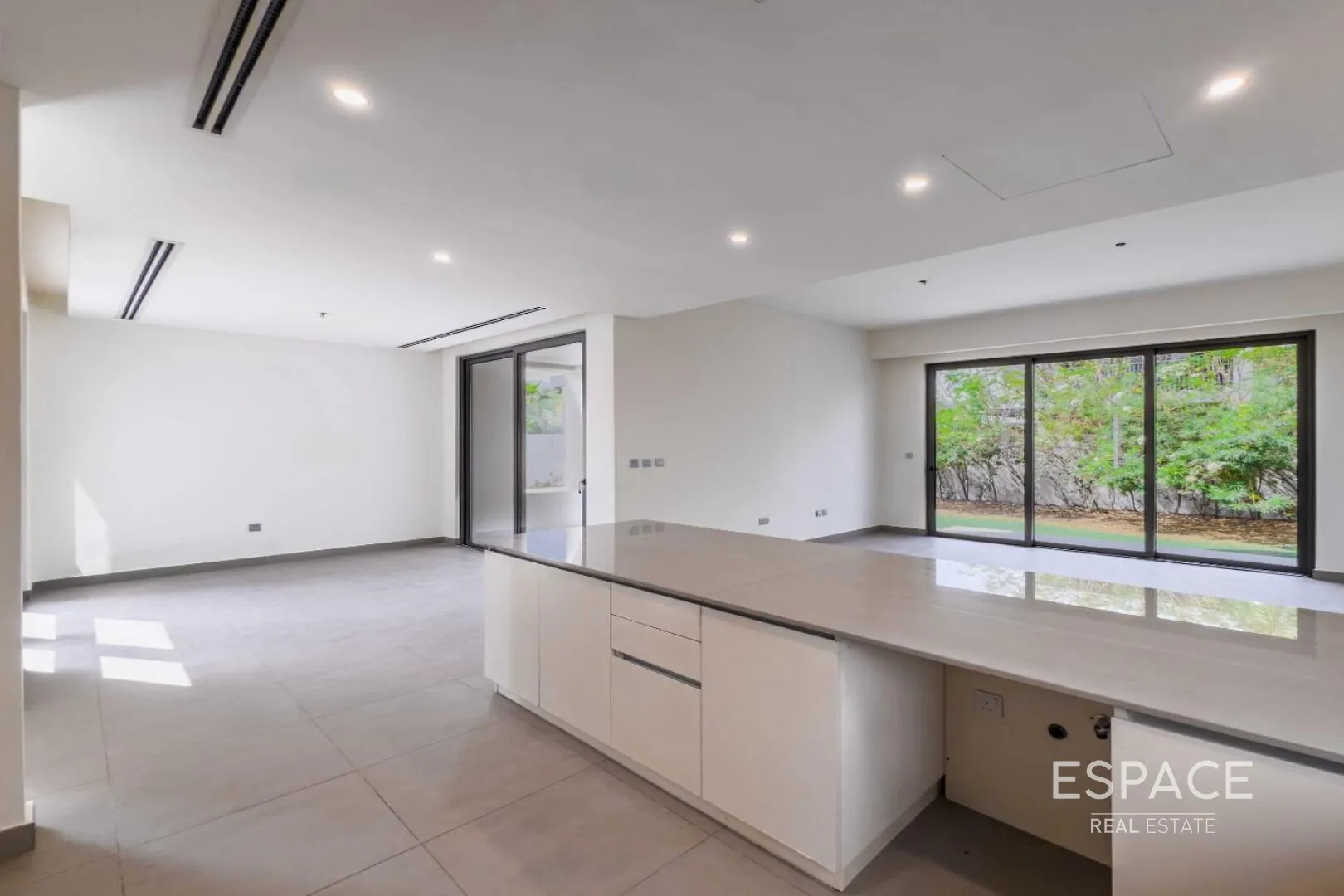 single static gallery