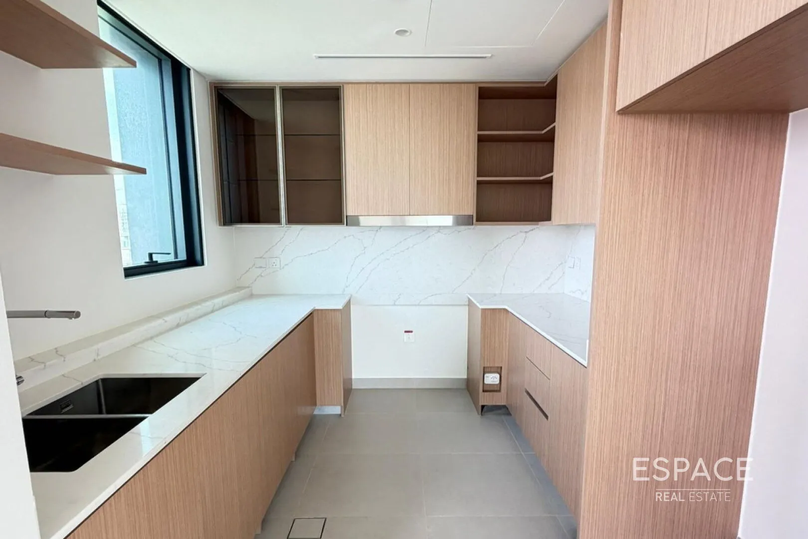 single static gallery