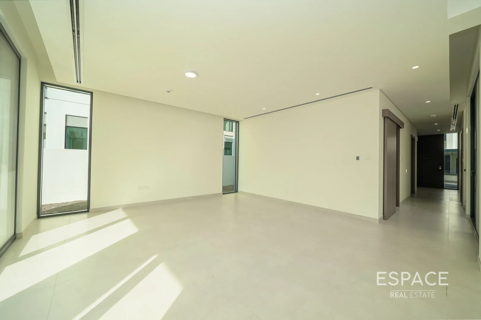 single static gallery