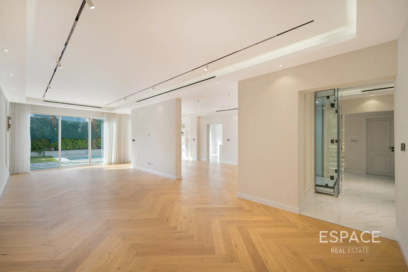 single static gallery