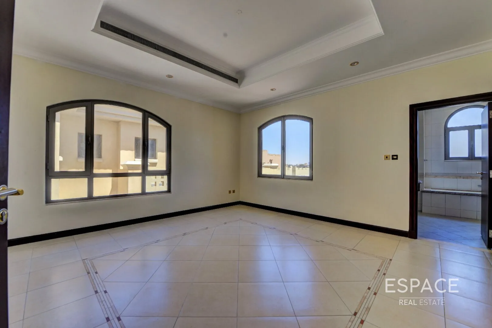 single static gallery