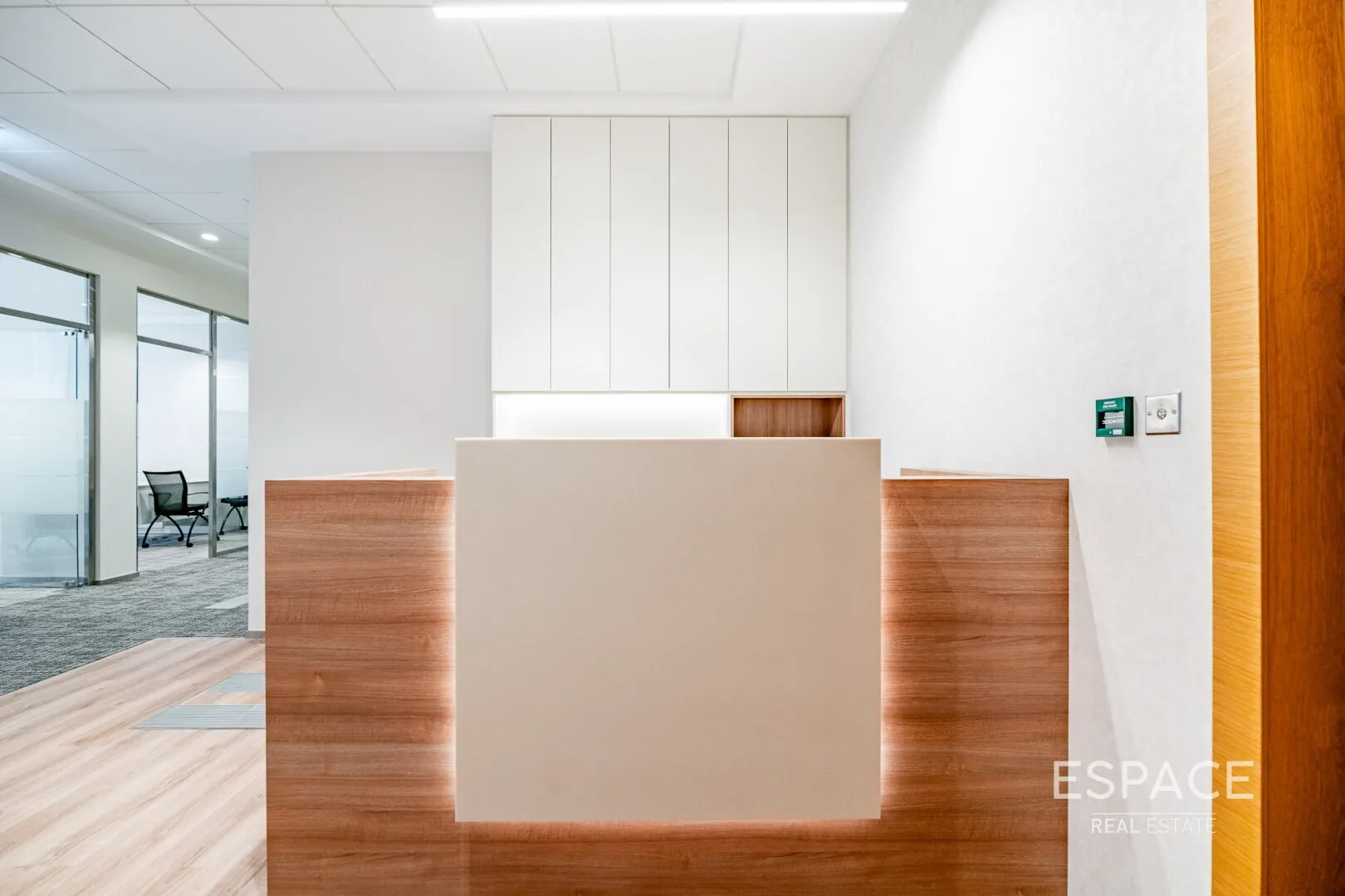 single static gallery
