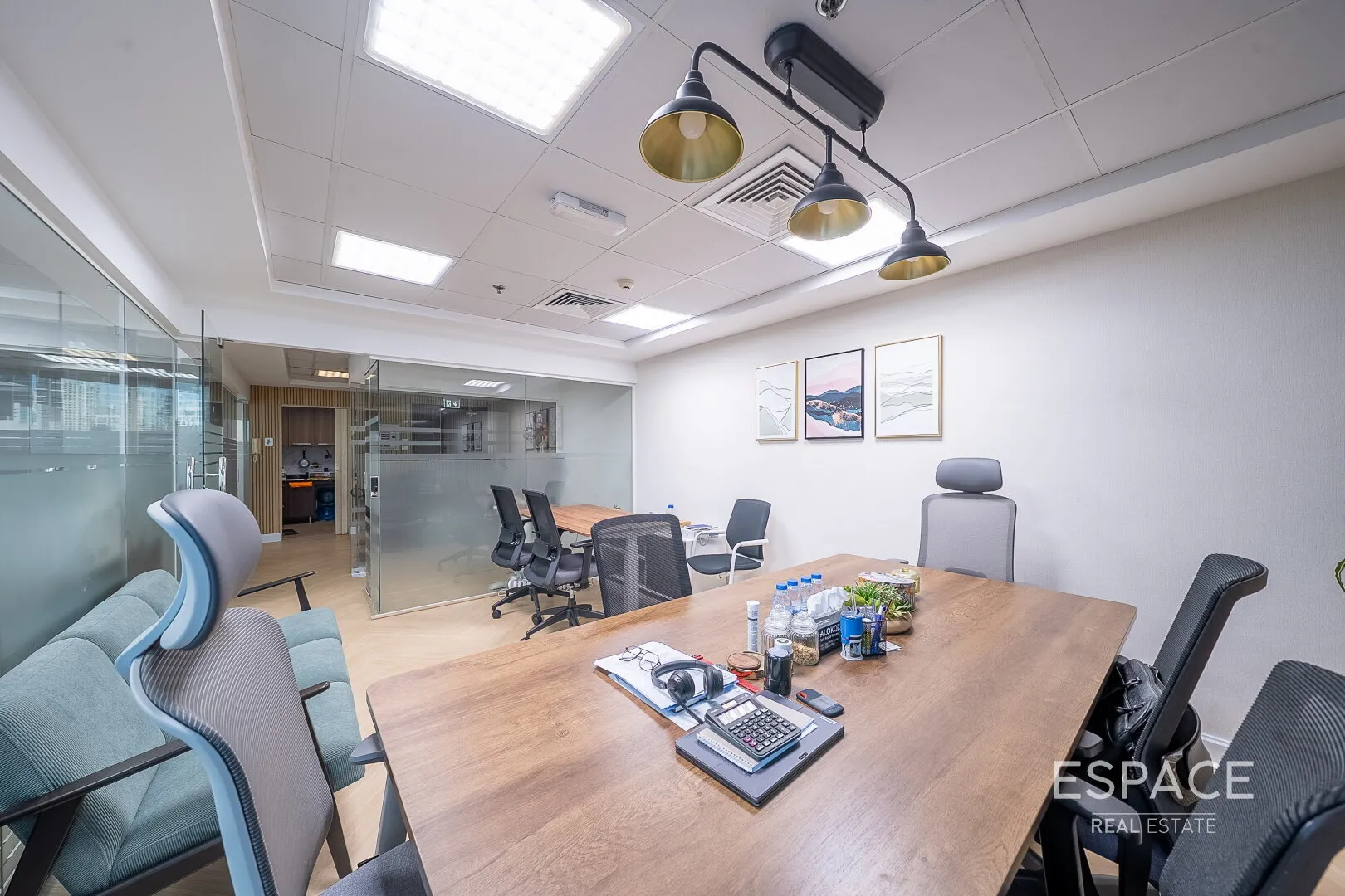 single static gallery