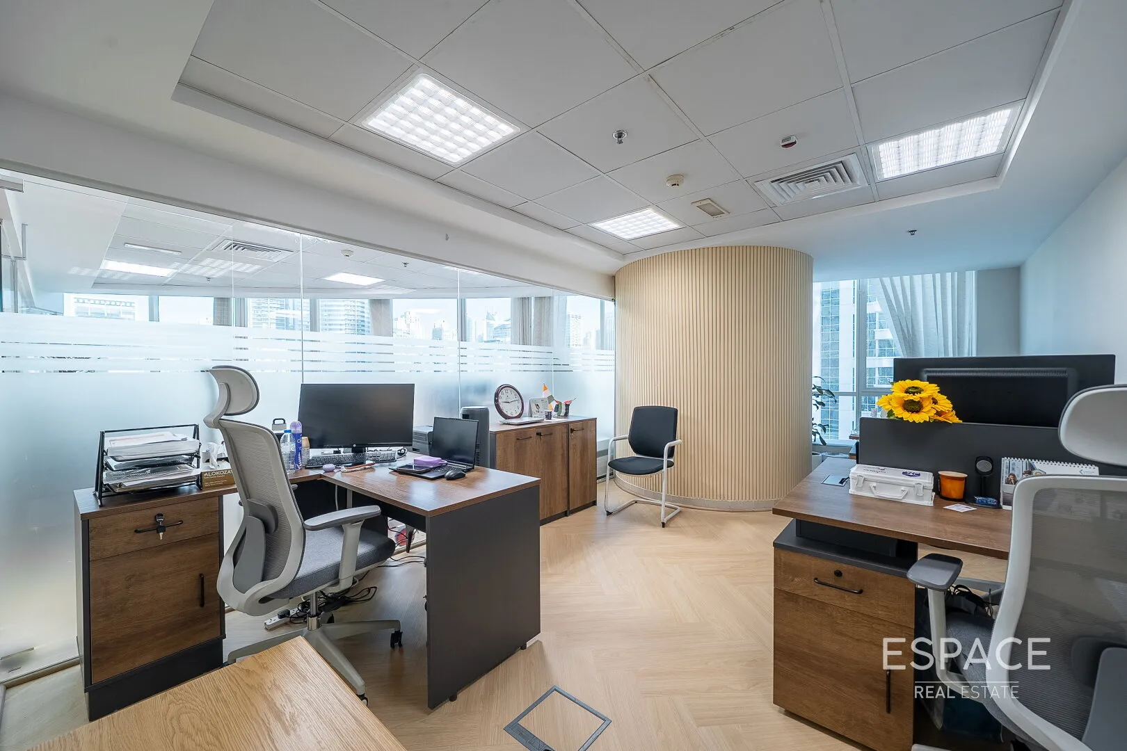 PropertiesGalleryCamera