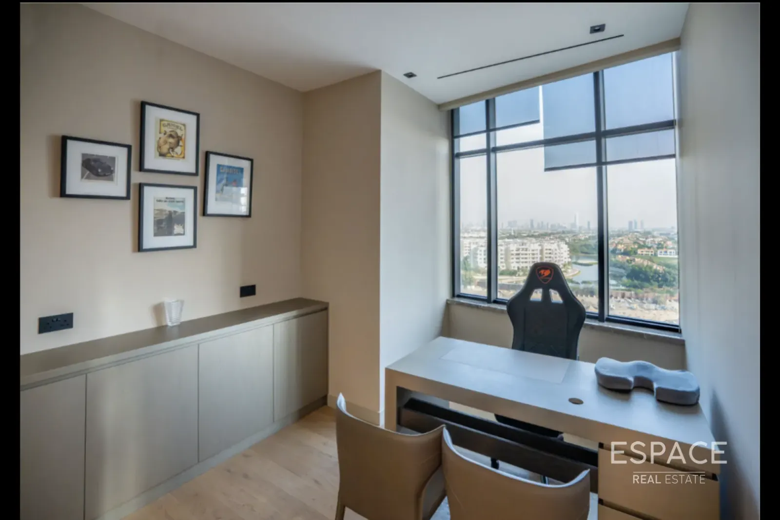 PropertiesGalleryCamera