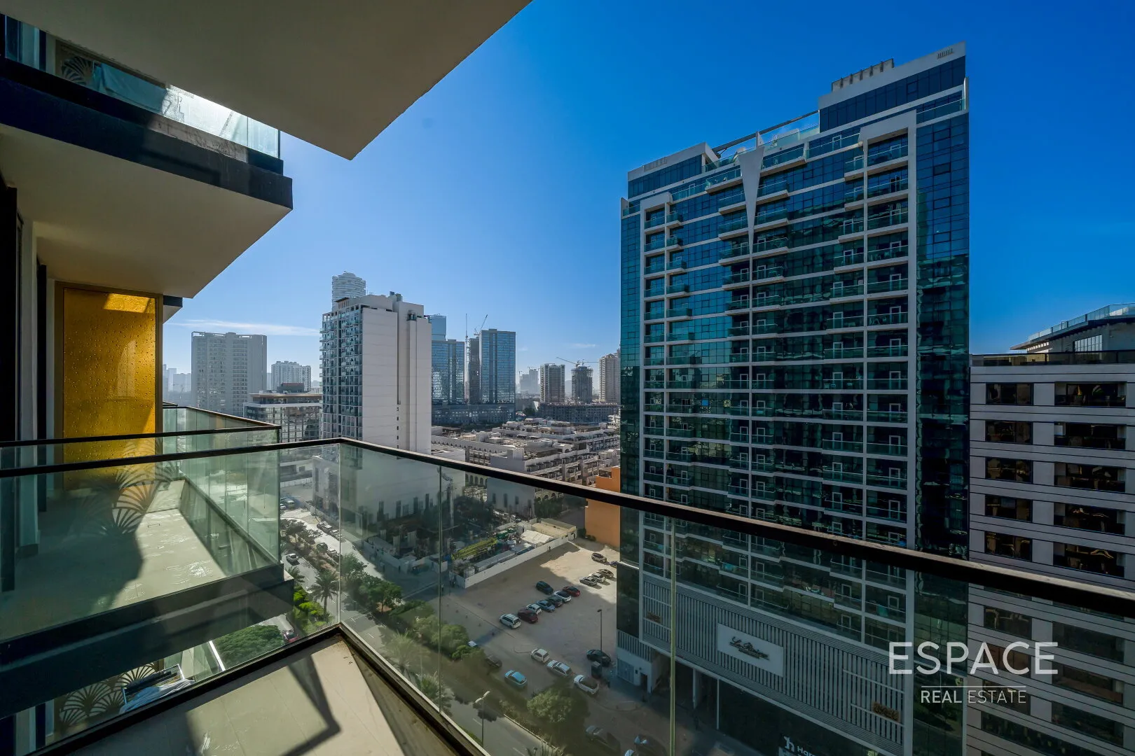 single static gallery