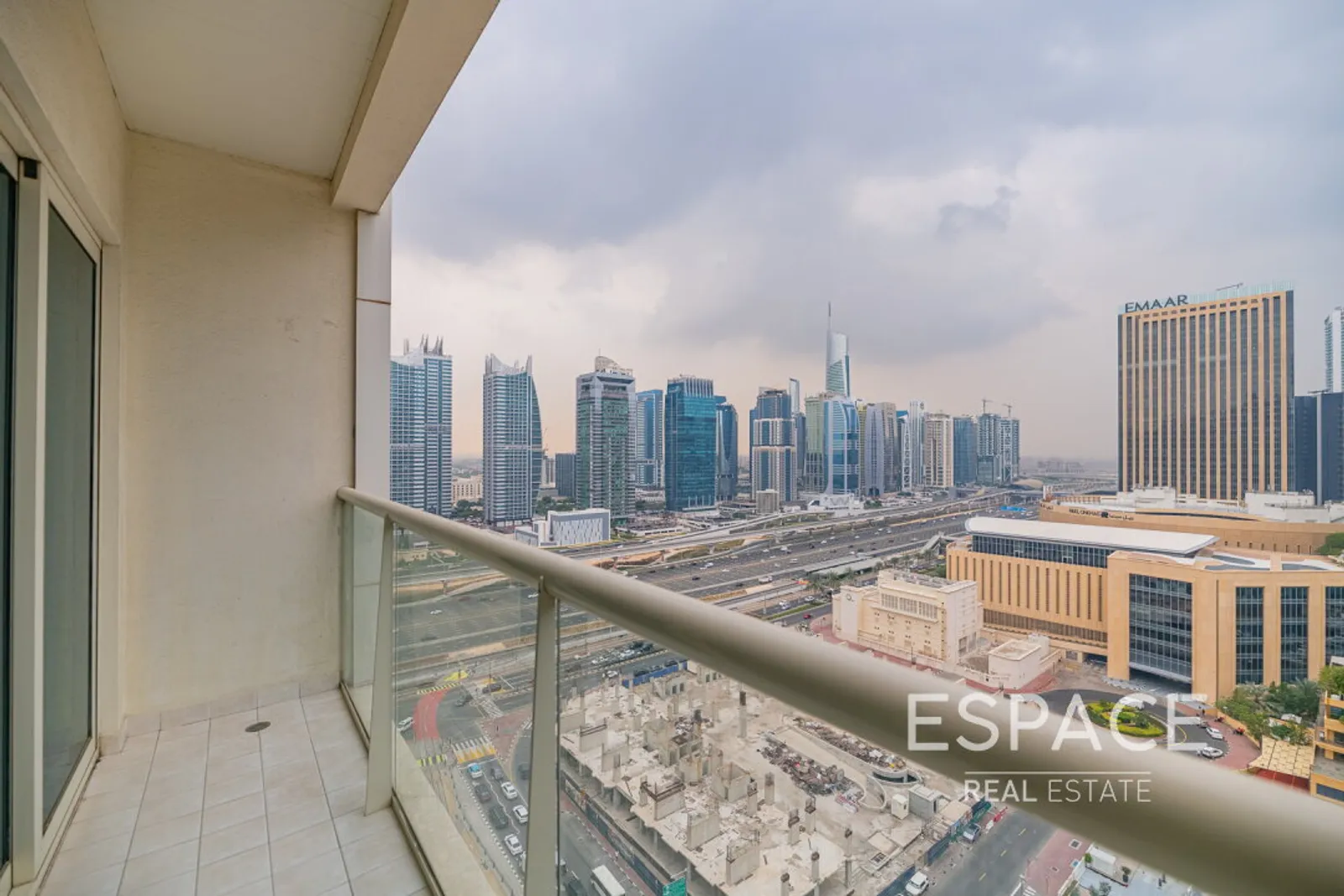 PropertiesGalleryCamera