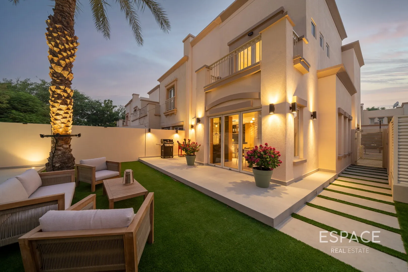 PropertiesGalleryCamera