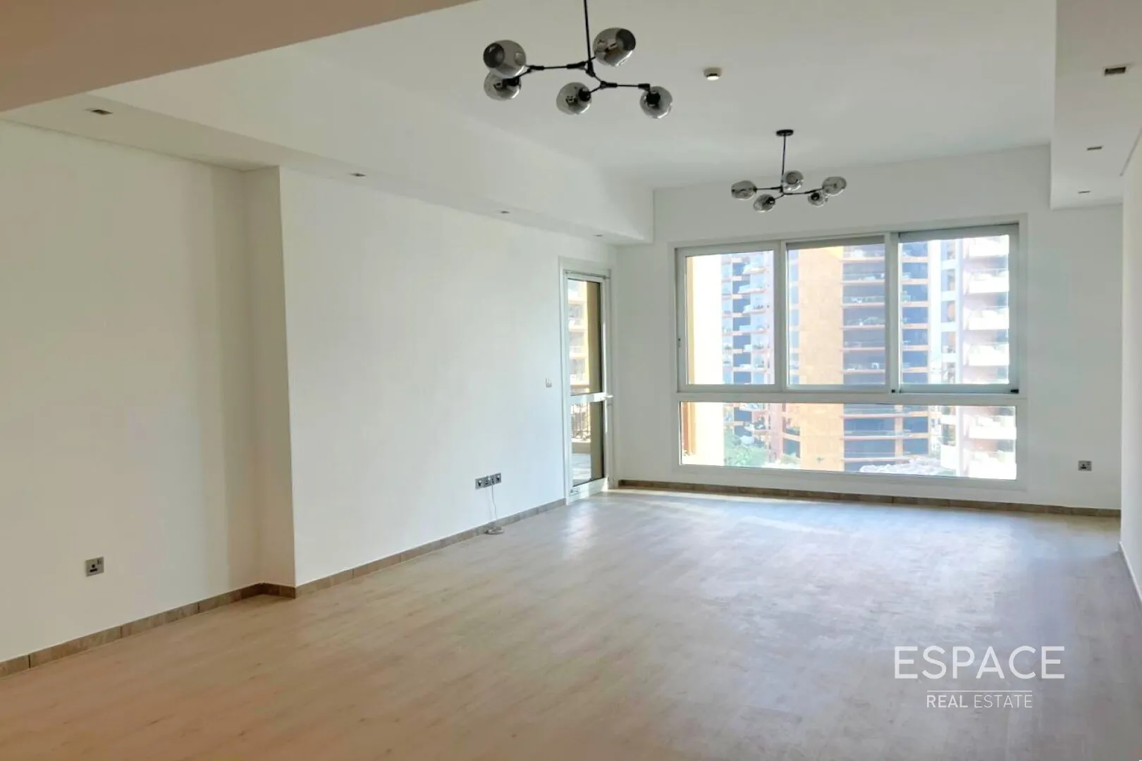 single static gallery