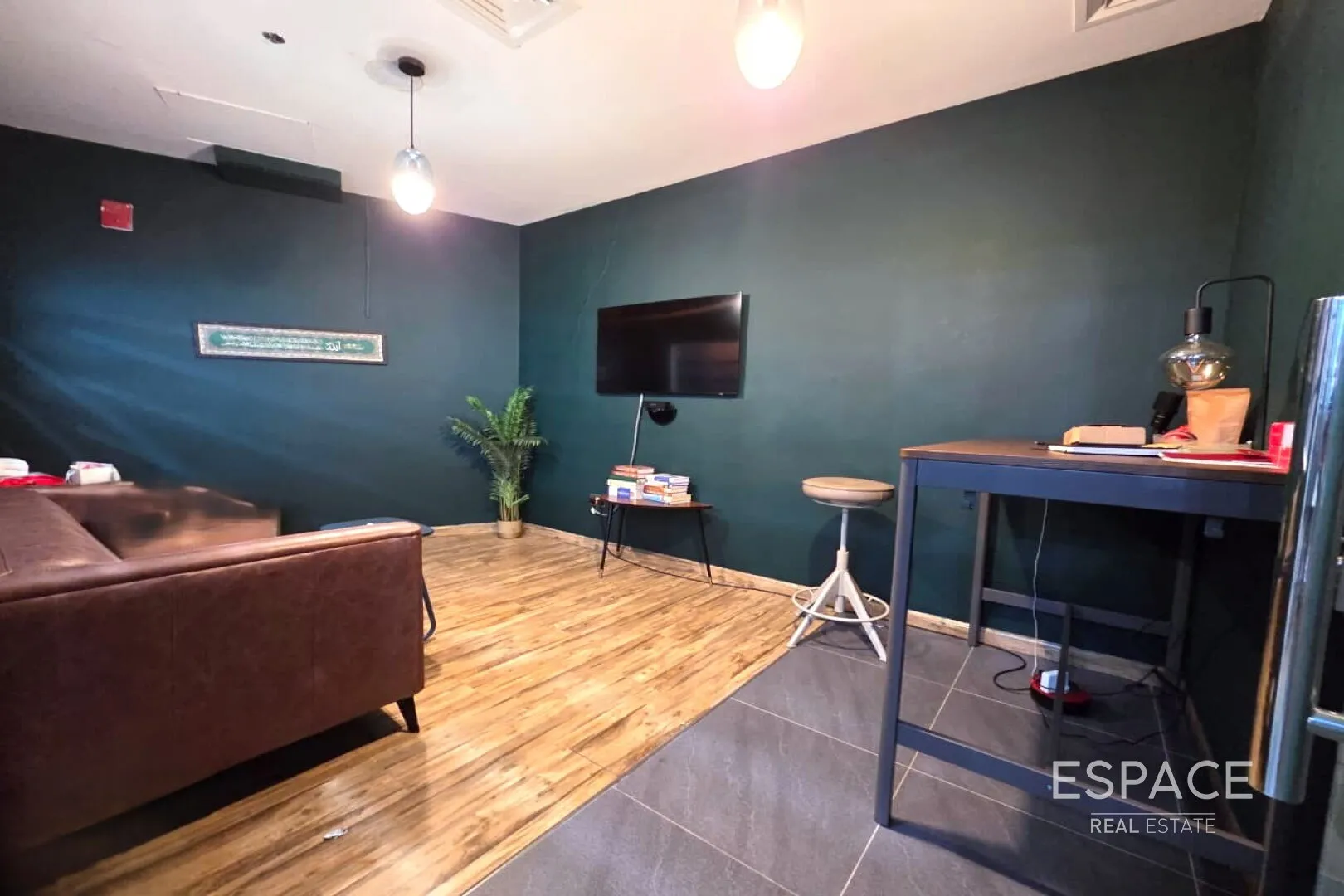 PropertiesGalleryCamera