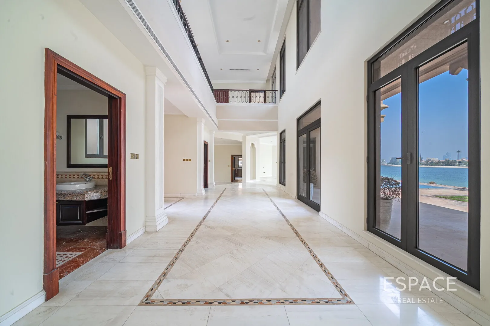 single static gallery