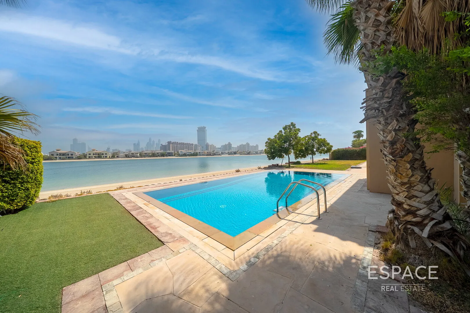 PropertiesGalleryCamera