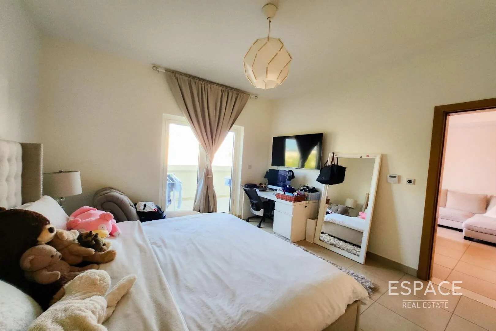 PropertiesGalleryCamera
